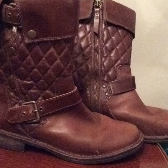 Ugg boots - Picture 4 of 4